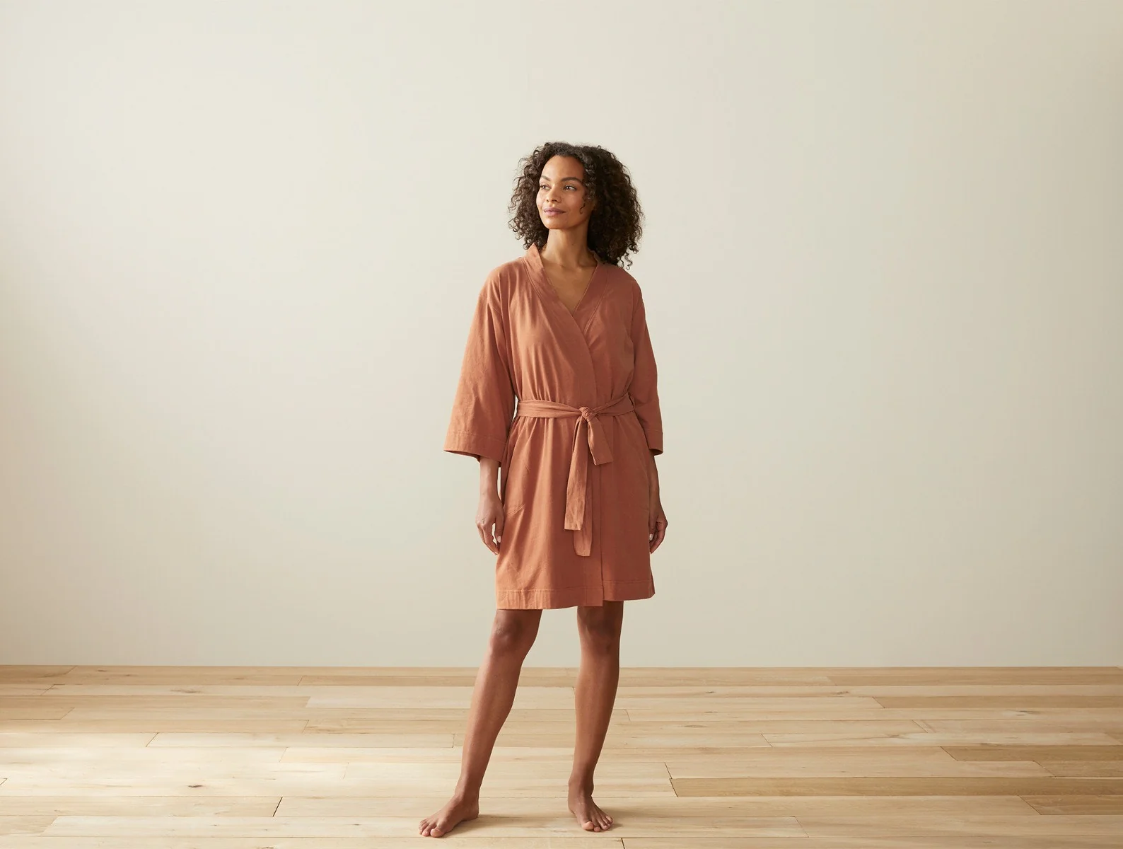 Women's Solstice Organic Short Robe - Renewed - Image 3