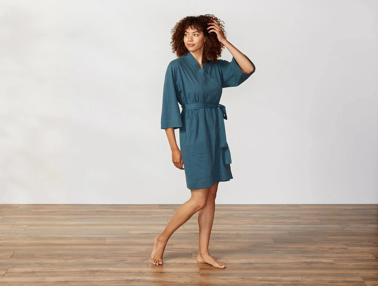 Women's Solstice Organic Short Robe - Renewed - Image 5